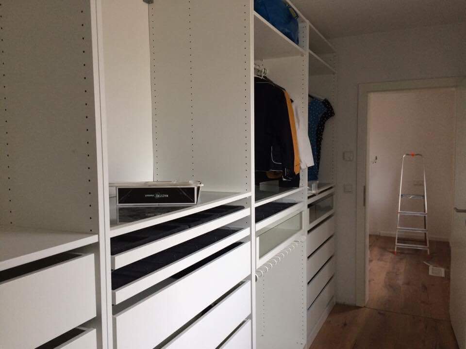 ankleide-schrank-mit-oder-ohne-tueren-215556-1.JPG