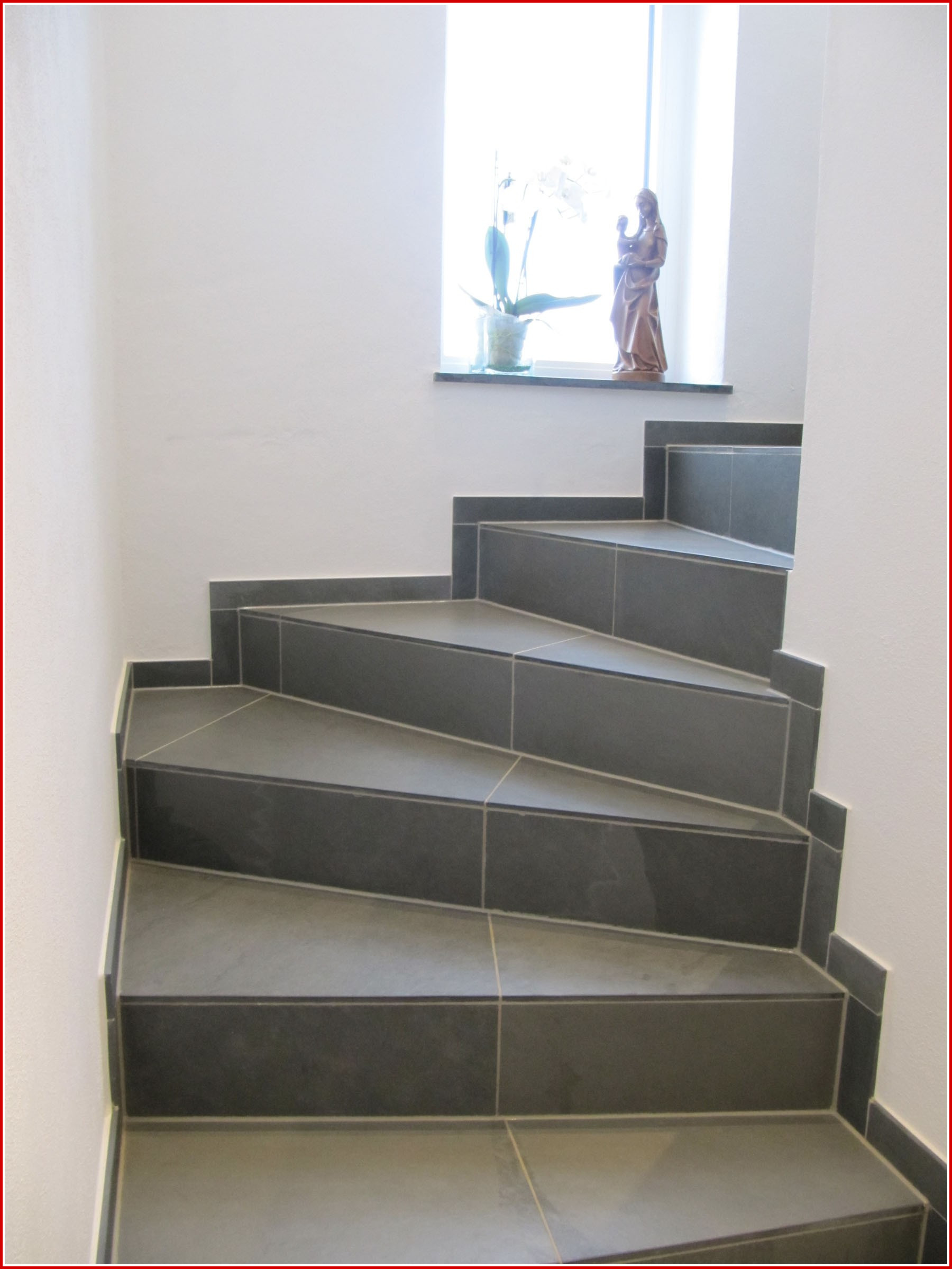 fliesen-auf-halbgewendelter-treppe-wer-hat-da-erfahrungen-287959-1.jpg