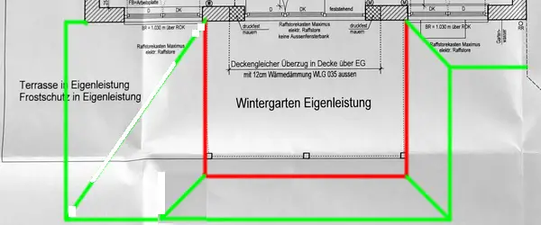 gefaelle-der-terrasse-neben-kaltwintergarten-mit-glasschiebetueren-176290-1.PNG