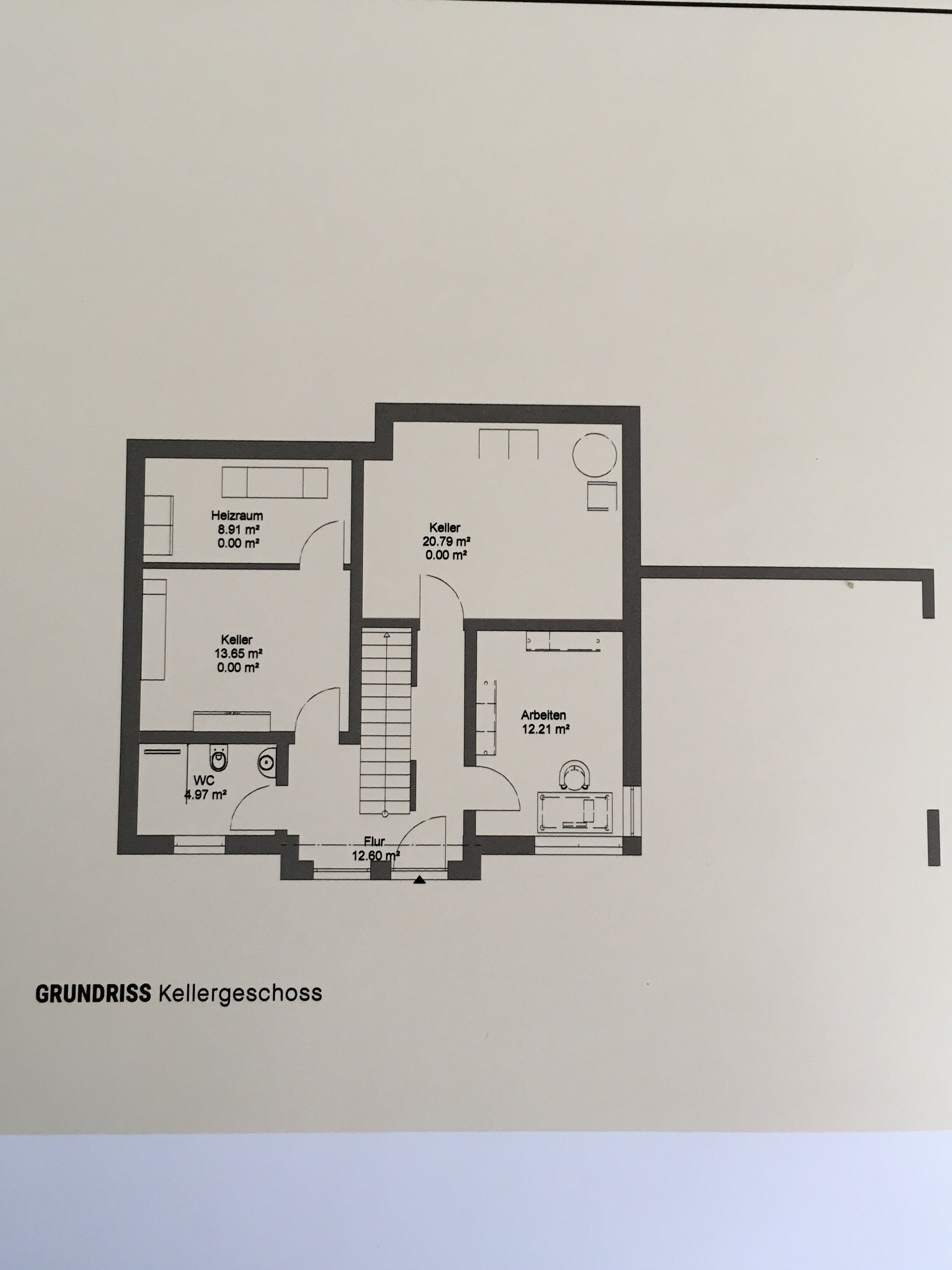 grundrissplanung-fuer-efh-mit-keller-auf-hanggrundstueck-223388-3.jpg